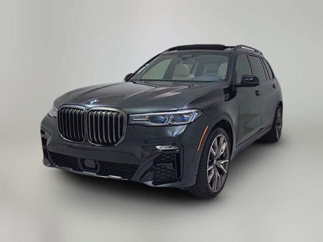 2022 BMW X7 M50i