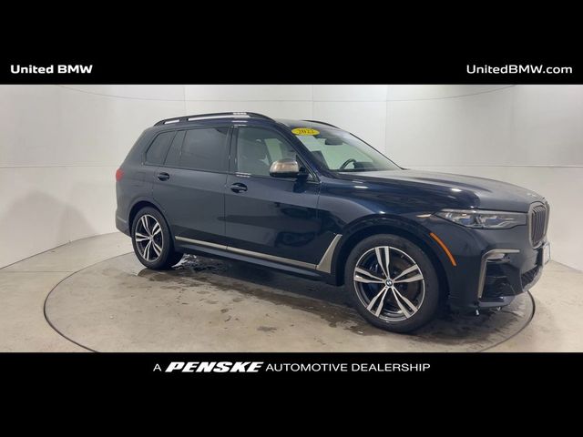 2022 BMW X7 M50i