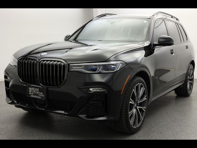 2022 BMW X7 M50i