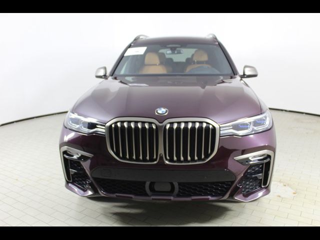 2022 BMW X7 M50i