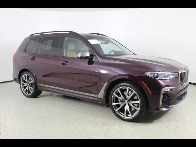 2022 BMW X7 M50i