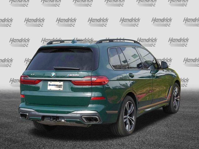 2022 BMW X7 M50i