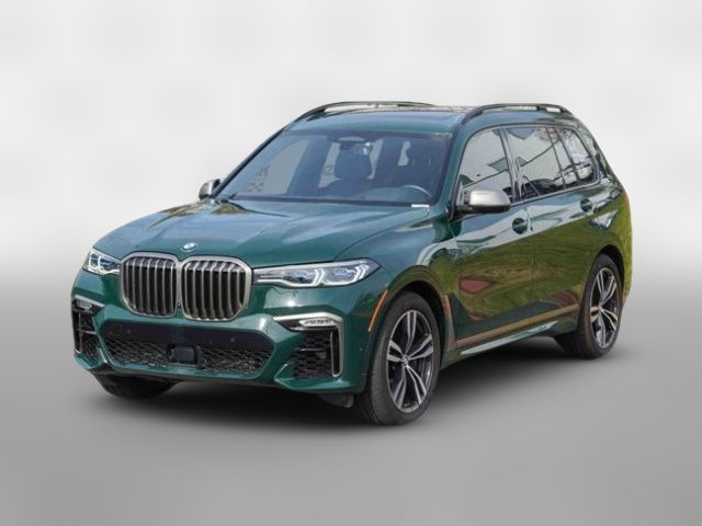 2022 BMW X7 M50i