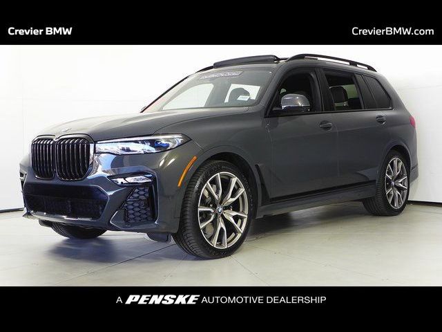 2022 BMW X7 M50i