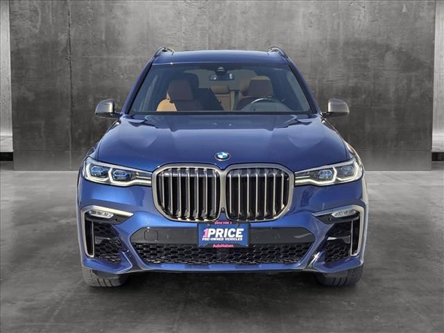 2022 BMW X7 M50i