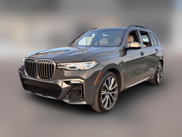 2022 BMW X7 M50i