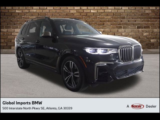 2022 BMW X7 M50i