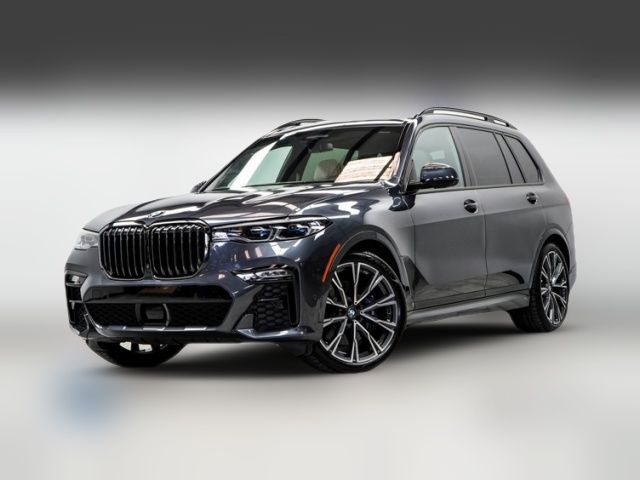 2022 BMW X7 M50i