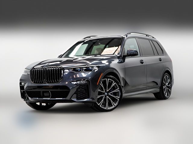 2022 BMW X7 M50i