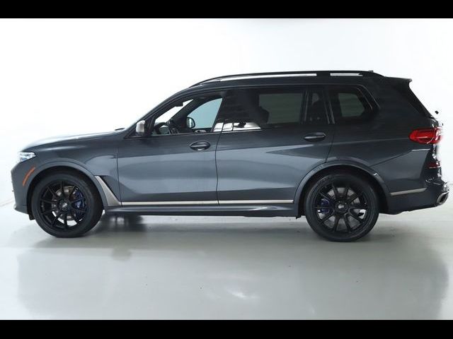 2022 BMW X7 M50i