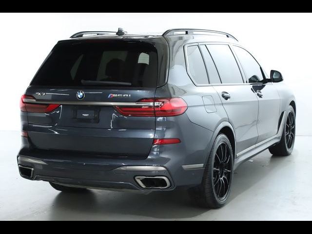 2022 BMW X7 M50i