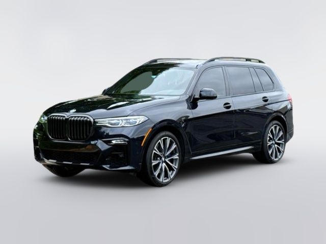 2022 BMW X7 M50i