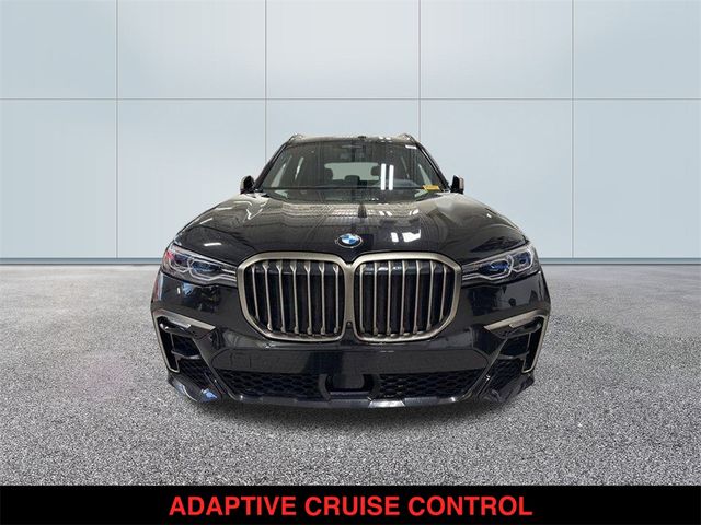 2022 BMW X7 M50i