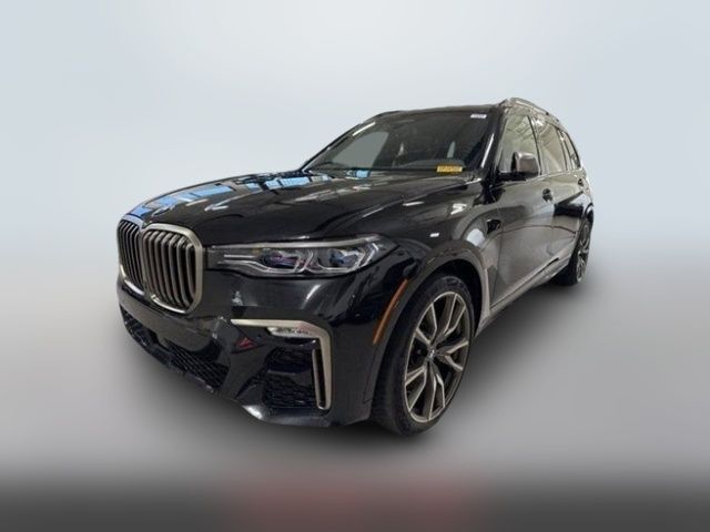 2022 BMW X7 M50i