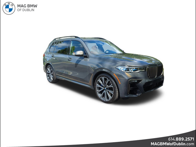 2022 BMW X7 M50i