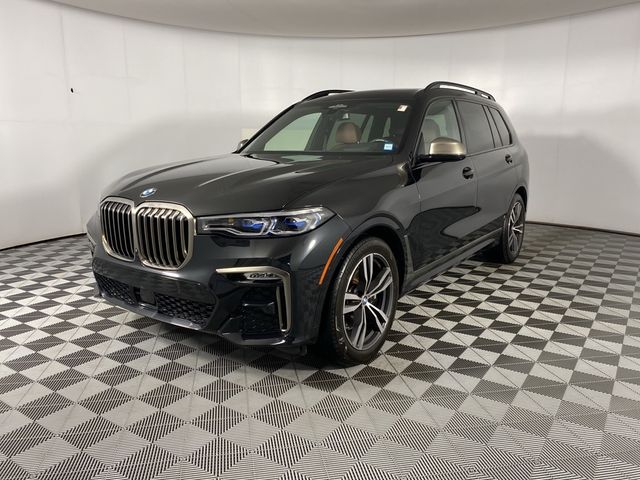 2022 BMW X7 M50i