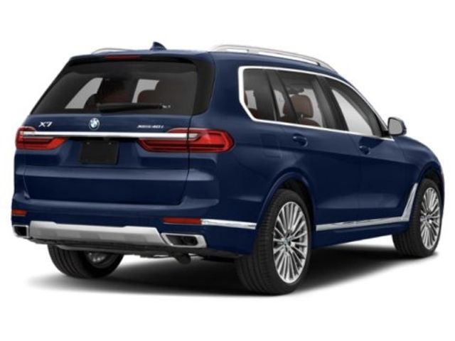 2022 BMW X7 M50i