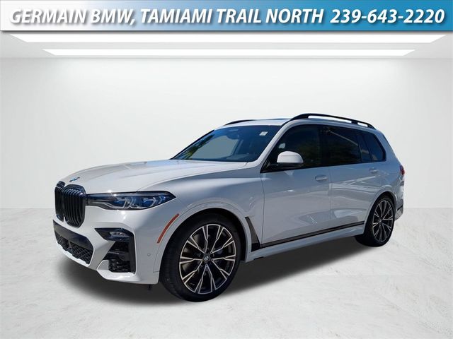 2022 BMW X7 M50i