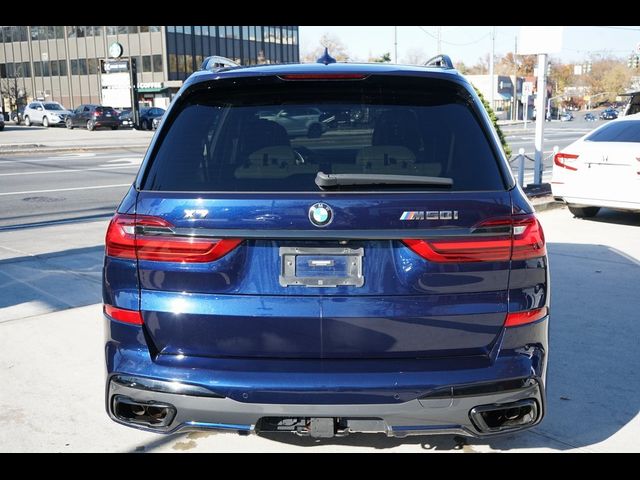 2022 BMW X7 M50i