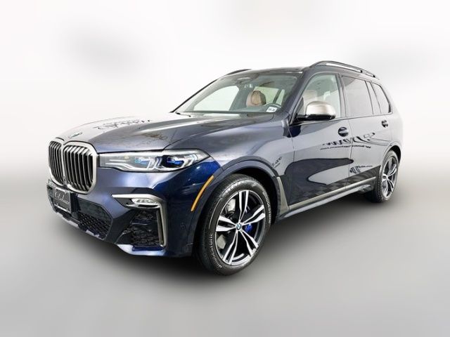 2022 BMW X7 M50i