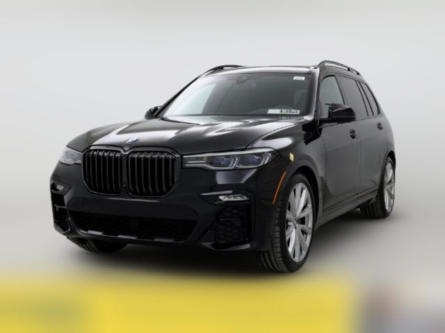 2022 BMW X7 M50i