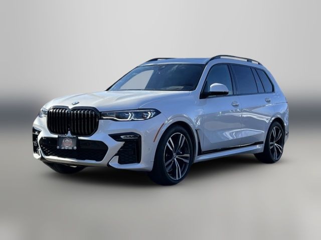 2022 BMW X7 M50i