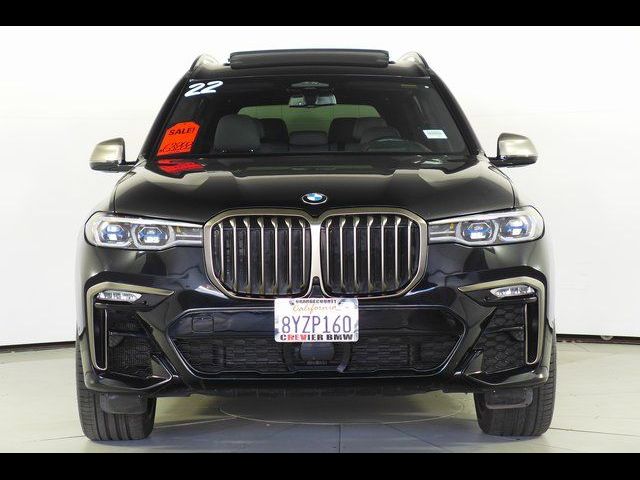 2022 BMW X7 M50i