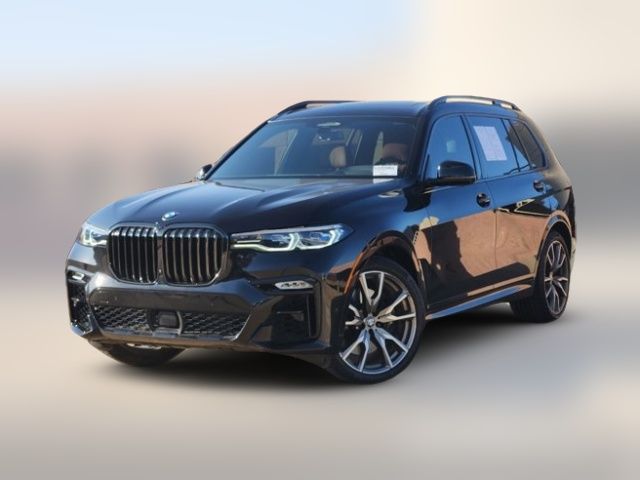 2022 BMW X7 M50i