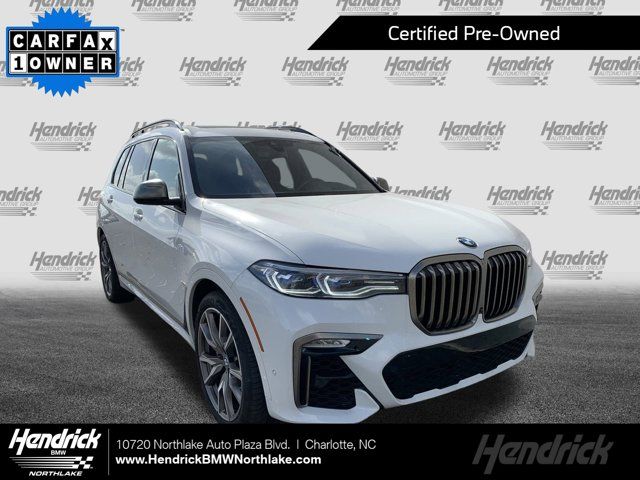 2022 BMW X7 M50i