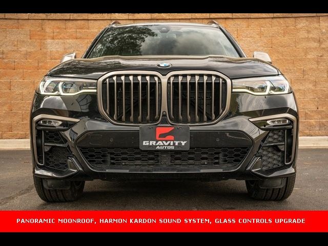 2022 BMW X7 M50i