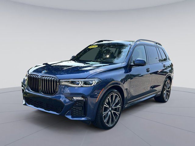 2022 BMW X7 M50i