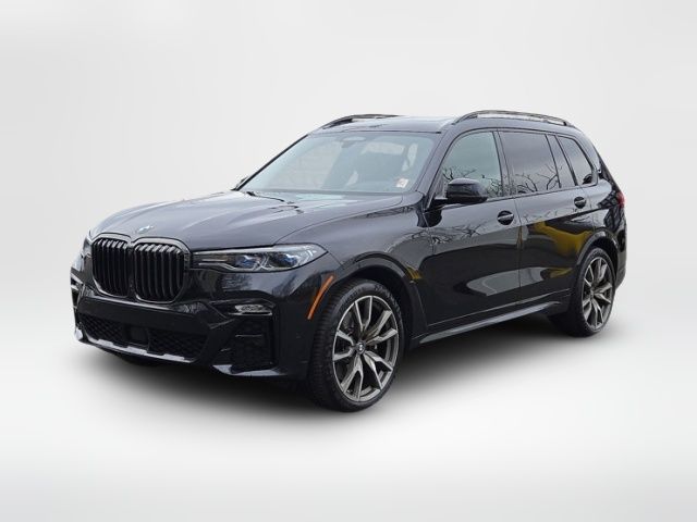 2022 BMW X7 M50i