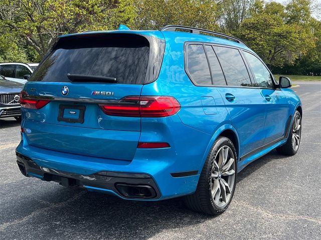 2022 BMW X7 M50i