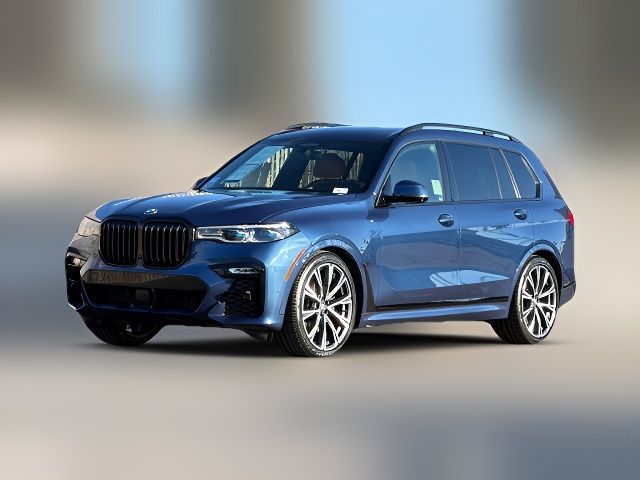 2022 BMW X7 M50i