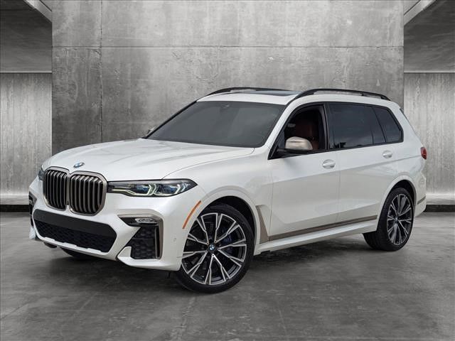 2022 BMW X7 M50i