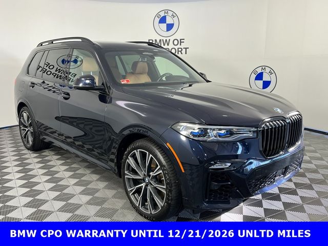 2022 BMW X7 M50i