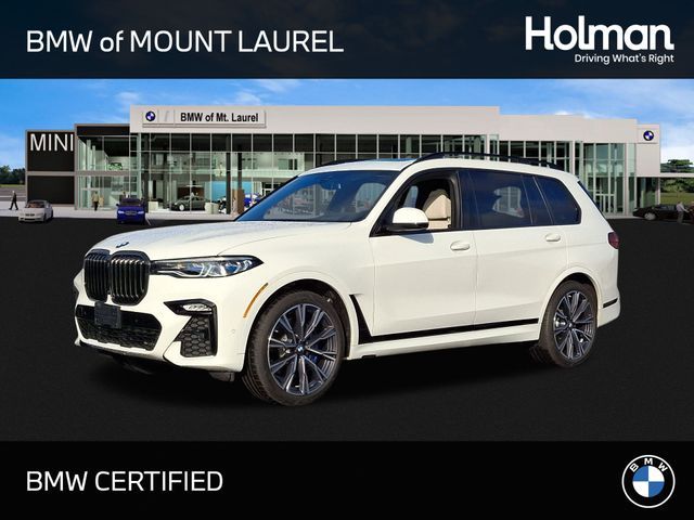 2022 BMW X7 M50i