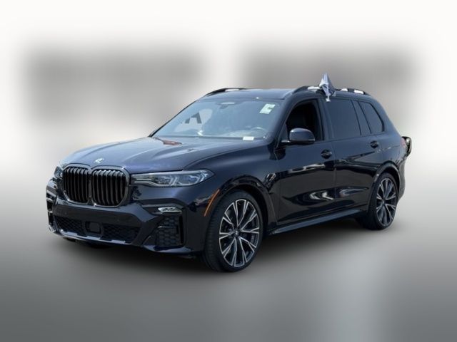 2022 BMW X7 M50i