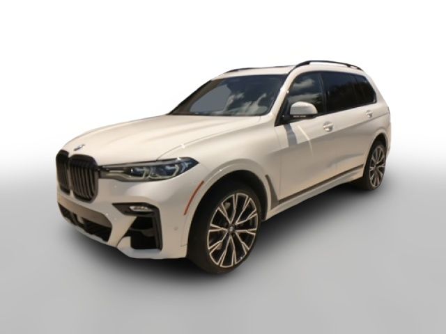 2022 BMW X7 M50i