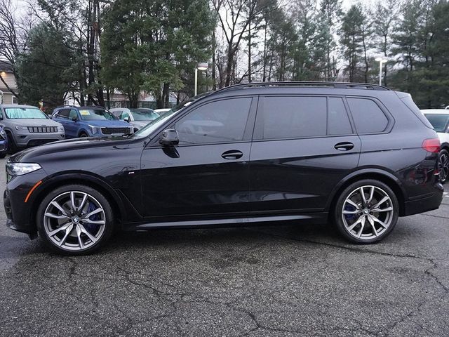 2022 BMW X7 M50i