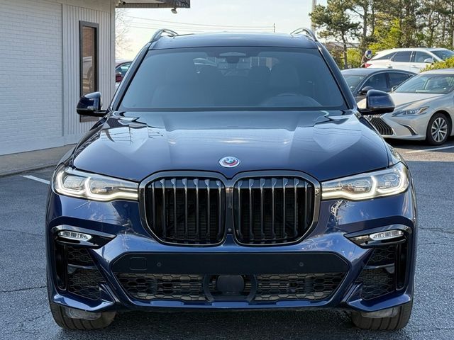2022 BMW X7 M50i