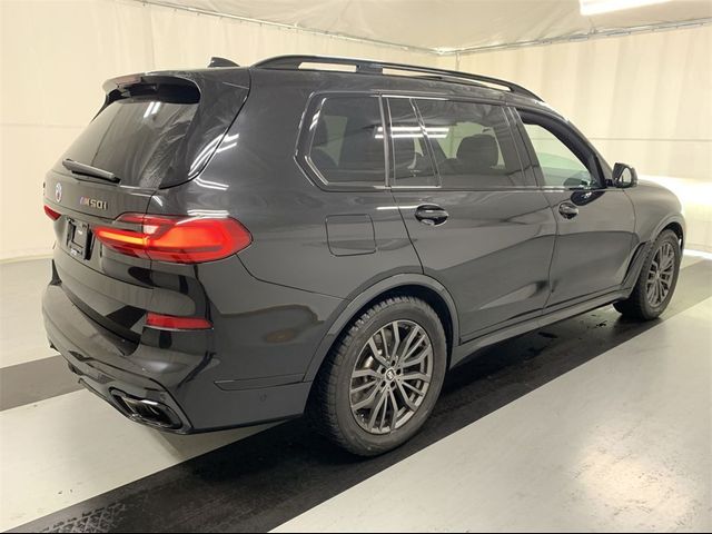 2022 BMW X7 M50i