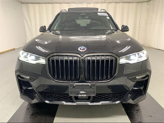 2022 BMW X7 M50i