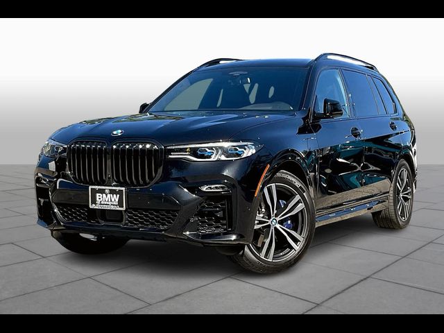 2022 BMW X7 M50i