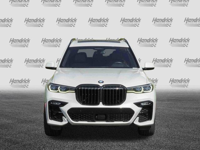 2022 BMW X7 M50i