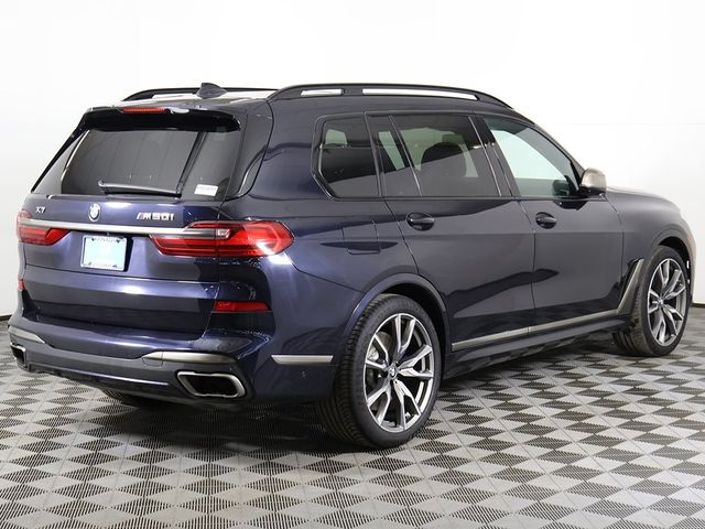 2022 BMW X7 M50i