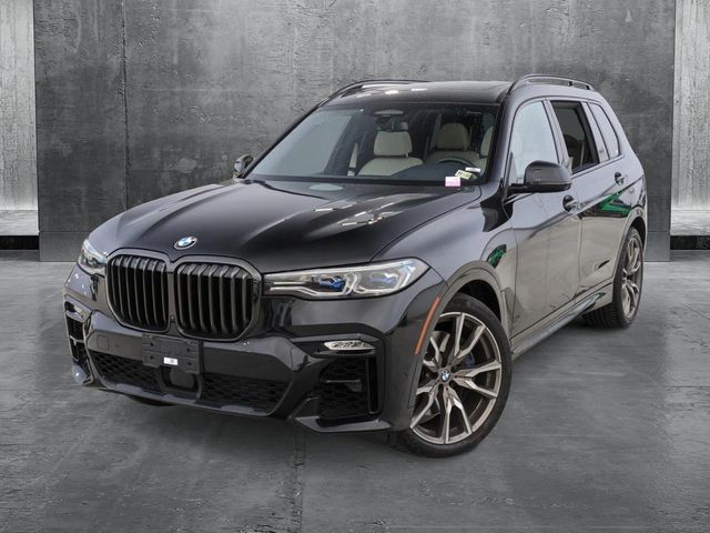 2022 BMW X7 M50i