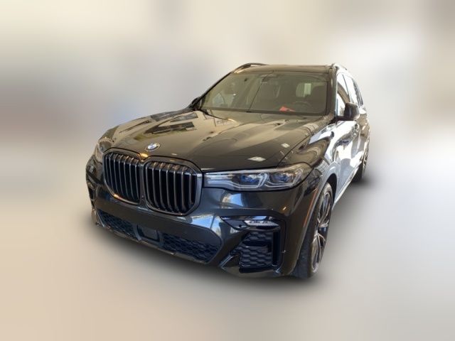 2022 BMW X7 M50i