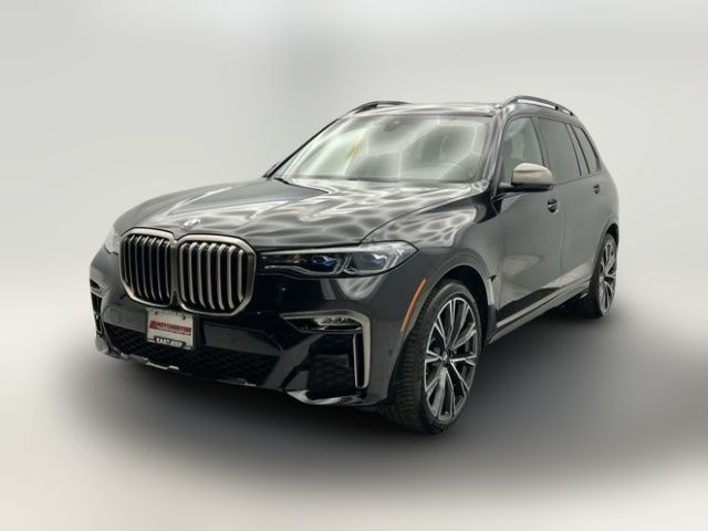 2022 BMW X7 M50i