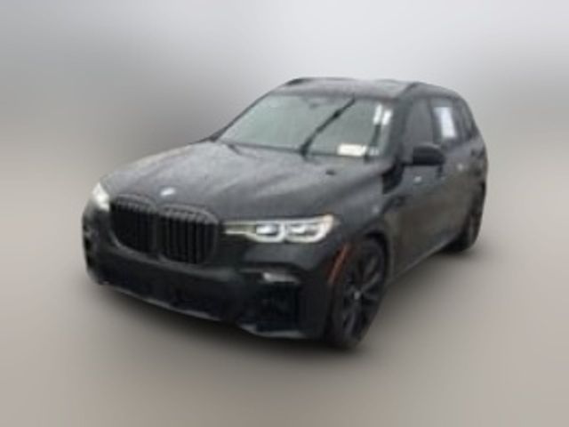 2022 BMW X7 M50i